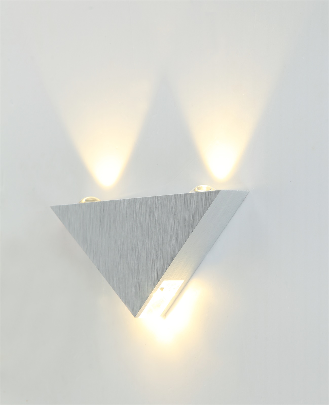 Saintly wall wall light fixture supply in kid's room-1